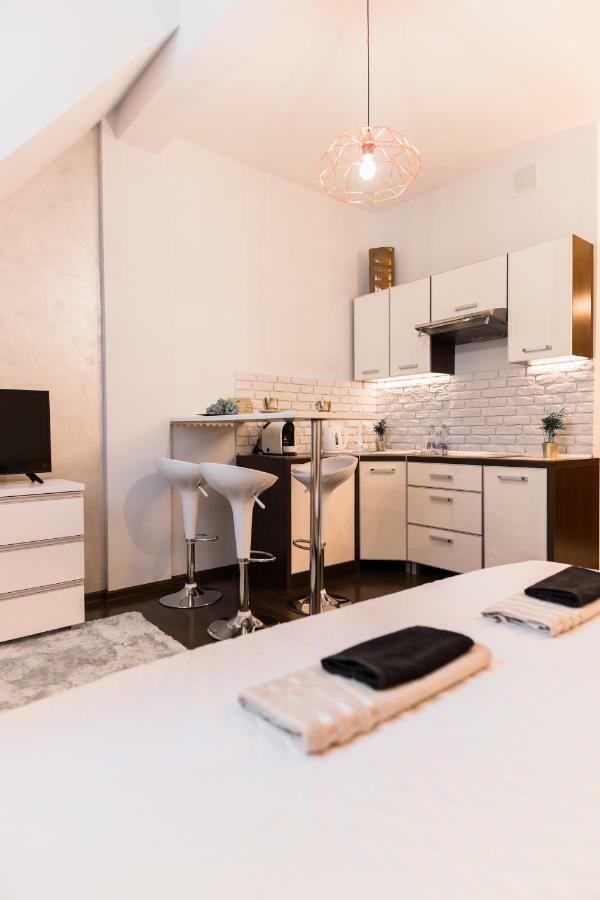 Goldeneye Apartment Center Vratislav Exteriér fotografie